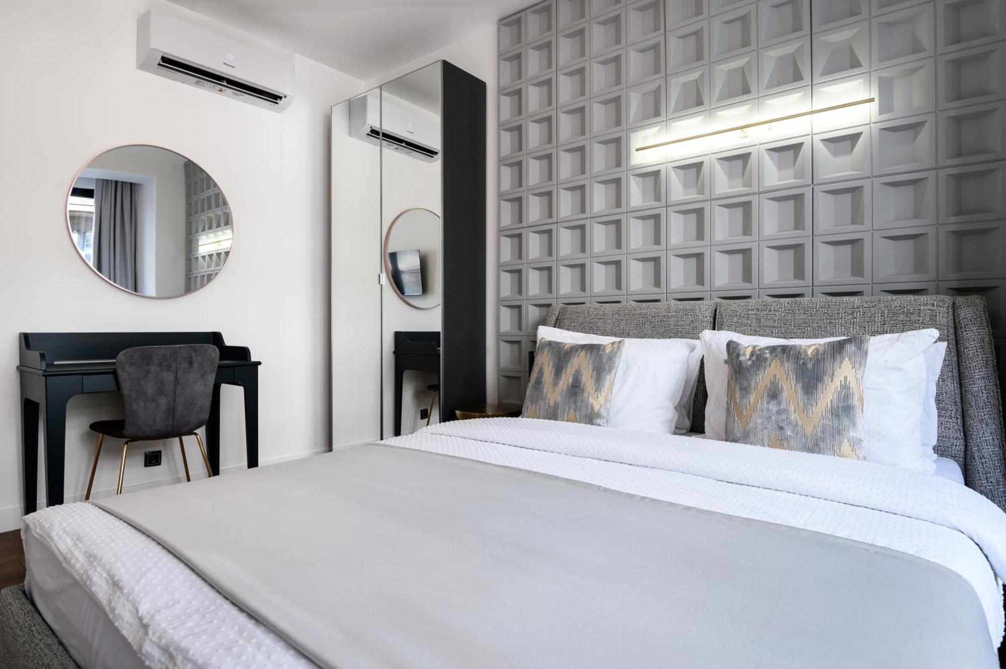 Urban Downtown Luxury Rooms And Suites Belgrado Exterior foto