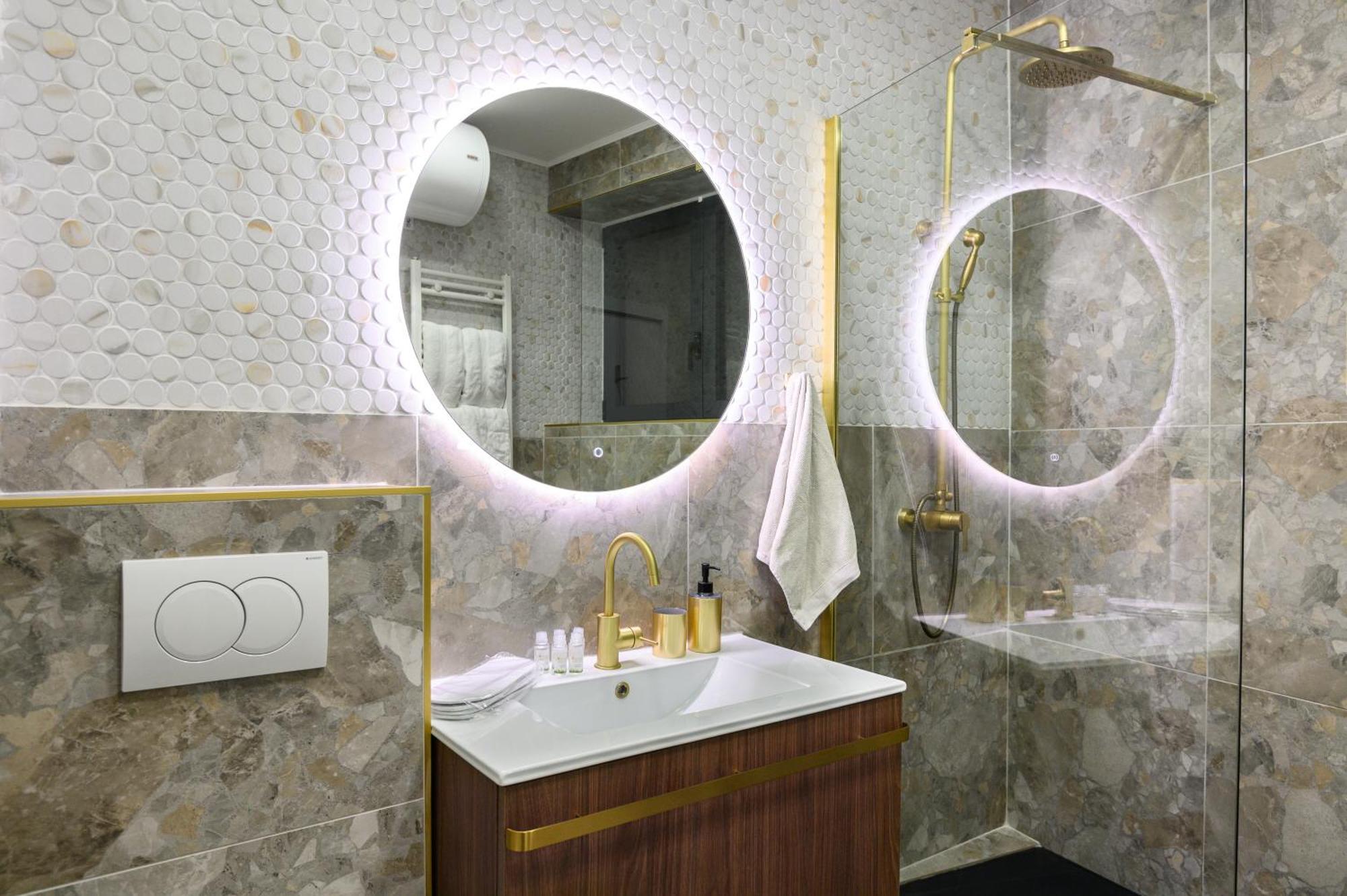 Urban Downtown Luxury Rooms And Suites Belgrado Quarto foto